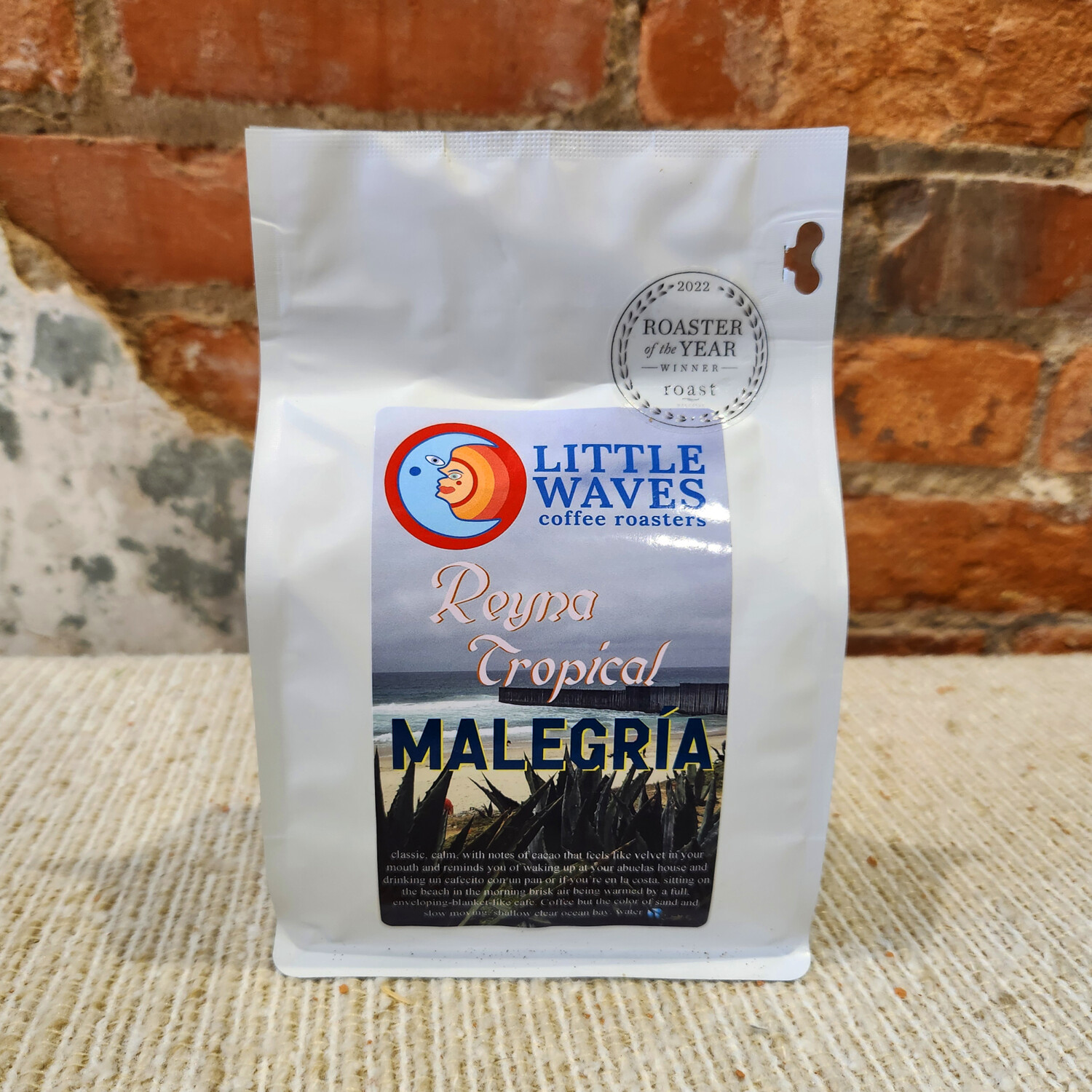 Little Waves Coffee x Reyna Tropical – Malegría Coffee Beans